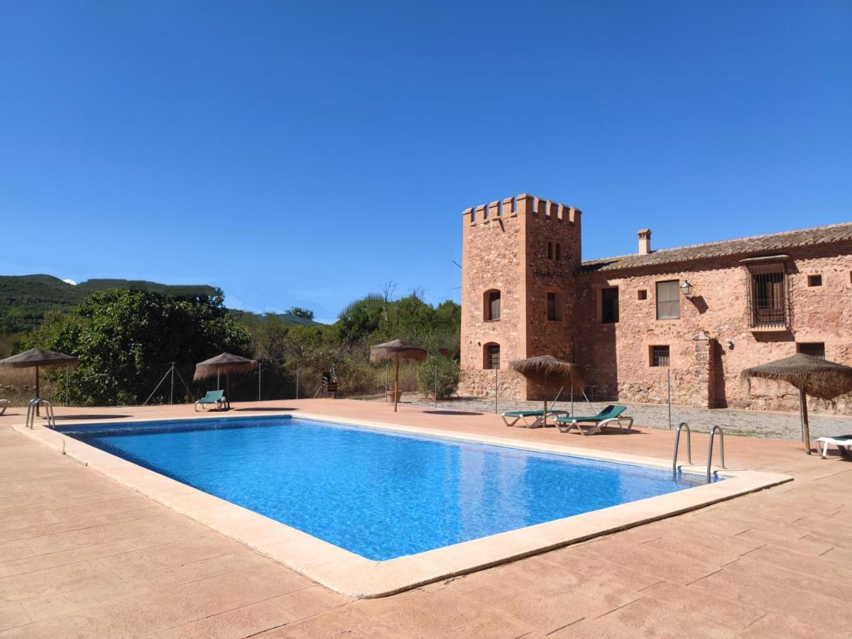 سيجوربي Masia De San Juan Casa Numero 1 En Castillo Con Piscina Y Aire Acondicionado المظهر الخارجي الصورة
